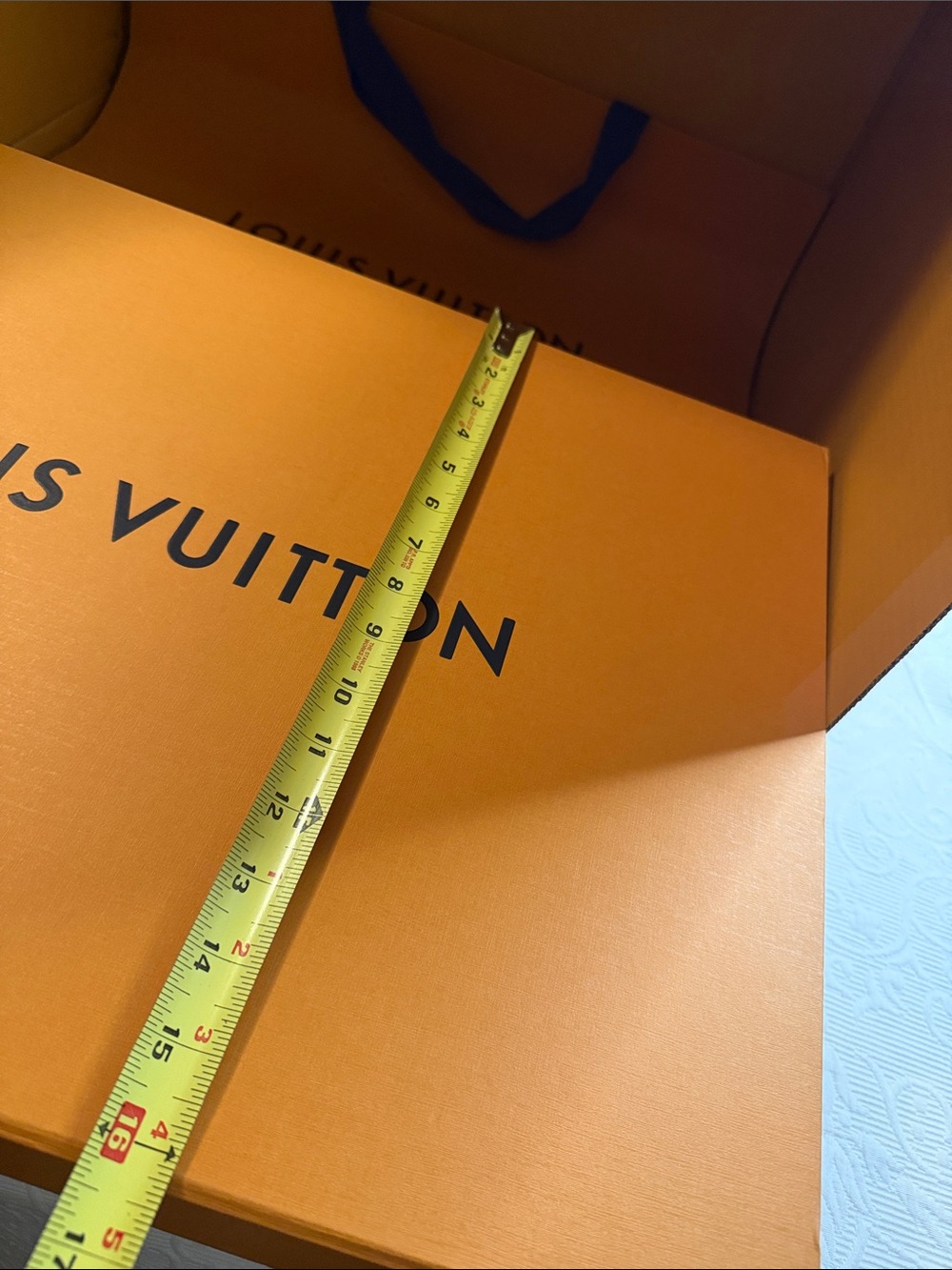 Louis Vuitton Orange Gift Bag with Blue Ribbon Handle and Box Set. - Picture 6 of 15